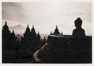 Kenro Izu (Japanese, b. 1949)  Borobudur #15, Indonesia