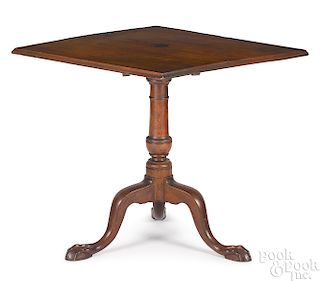 Chippendale carved mahogany tilt top tea table