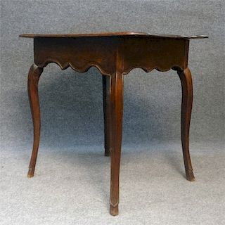 18THC. FRENCH COUNTRY TAP TABLE W/ MOLDED TOP