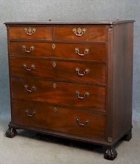 18THC. 2 OVER 4 DRAWER CHEST, BALL & CLAW FEET