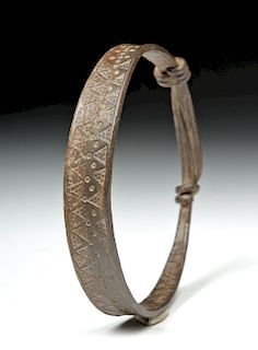 Important Viking Silver Bracelet - 474. grams