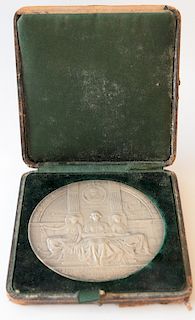 Hudson Fulton celebration 1909 silver medallion 1st use of steam in navigation on the Hudson River, in fitted case, signed: E. Fuchs...