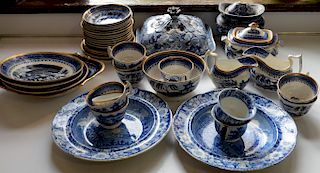 Thirty-nine piece lot of Blue Willow Staffordshire to include cups, saucers, tureens, pair of Writtle Lodge Essex Stevenson soup bow...
