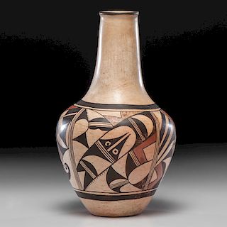 Paqua Naha (Hopi, 1890-1955) Pottery Vase
