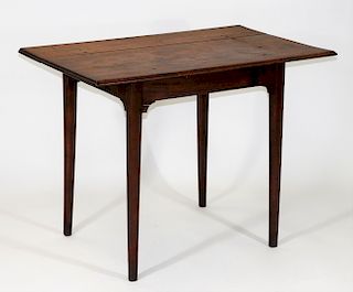 1770 New England Tiger Maple Country Tavern Table