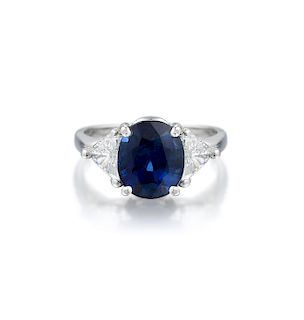 A Sapphire and Diamond Platinum Ring
