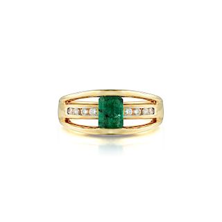 A 14K Gold Emerald and Diamond Ring