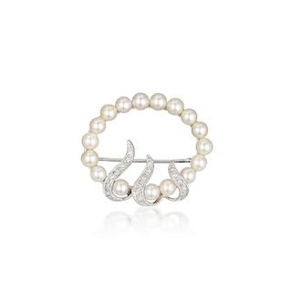 A 14K Gold Cultured Pearl and Diamond Pin