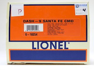 Lionel Dash-9 Santa Fe Command O Gauge Model Train