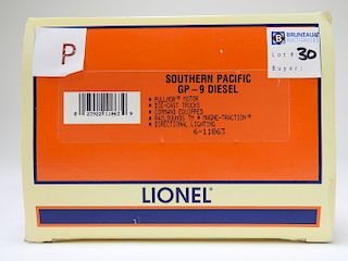 Lionel Southern Pacific GP-9 Diesel Engine Train