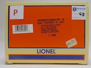 Lionel Pennsylvania GP-9 Non Powered B-Unit Train