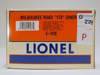 Lionel Milwaukee Road 170 Diner Car O Gauge Train