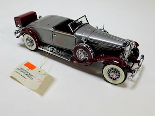 Franklin Mint 1:24 1935 Duesenberg Model J Diecast