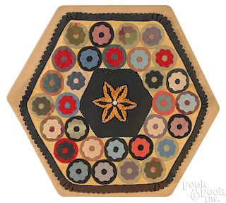 Hexagonal penny rug