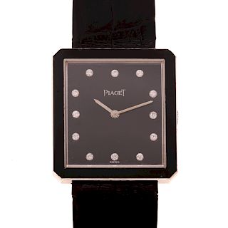A Gentlemen's Piaget Watch with Diamonds in 18K