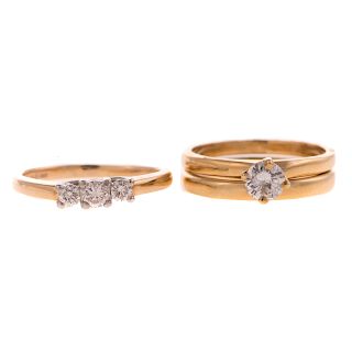 A Diamond Engagement Ring & Wedding Band Set