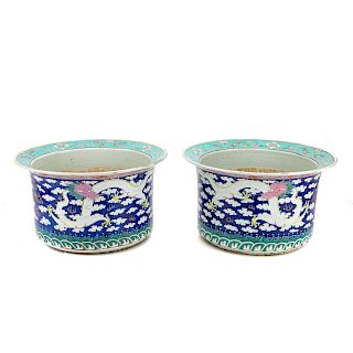 Pair Chinese Export porcelain jardinieres