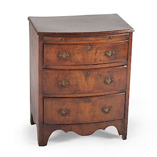 Chippendale Bow Front Chest of Drawers