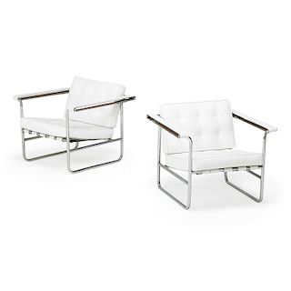 STENDIG PAIR OF LOUNGE CHAIRS