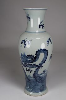 Chinese Porcelain Blue/White Dragon Vase
