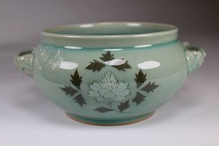 Chinese Twin Handled Bowl, Signed
