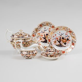 Royal Crown Derby Porcelain Part Tea Service in the 'Traditional Imari' Pattern and a Group of Similar Wares