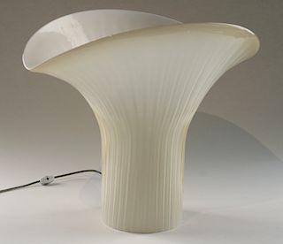 ITALIAN MURANO GLASS FLUTED SHELL FORM TABLE LAMP