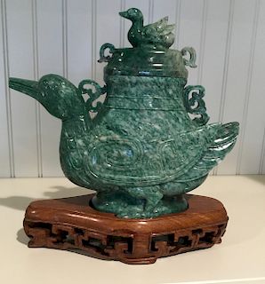 Jade Vase in Shape of Duck