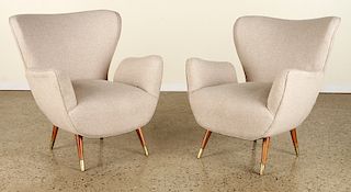 PAIR BUTTERFLY CHAIRS MANNER OF PAOLO BUFFA C1960