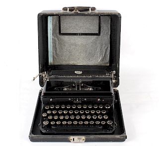 Royal Typewriter Model O Portable Writer C. 1936