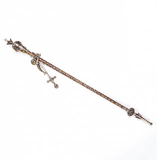 Viceroyal baton in wood with lush silver decoration, 19th C Bastón de mando virreinal en madera con profusa decoración 