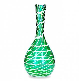 Fulvio Bianconi, Vase, Pearly green glass with lacticinium  Fulvio Bianconi, Jarrón, Vidrio verde nacarado con aplicaci