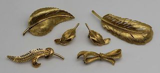 JEWELRY. 18kt Gold Feather and Leaf Grouping.