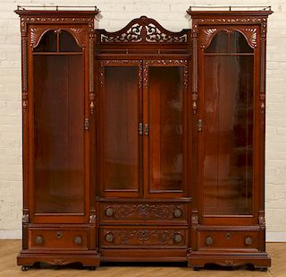 LATE 19TH C. AMERICAN MAHOGANY CARVED BOOKCASE
