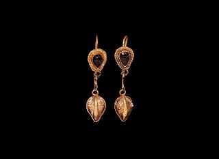 Roman Gold Elaborate Earring Pair