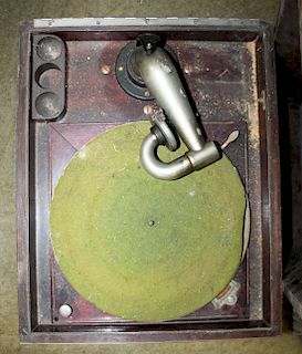 Victrola Model IX mahogany table top phonograph