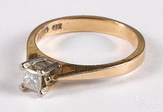 14K gold diamond solitaire ring, 1.5 dwt.