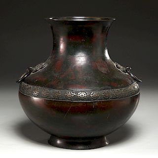 Chinese archaic bronze urn
