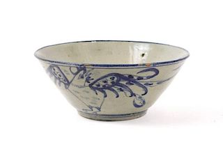 Japanese Earthenware Bowl w/Bird Motif