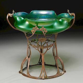 Loetz centerpiece bowl in Jugendstil copper stand