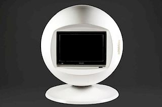 1970's Keracolor White Spherical TV w/ Philips TV