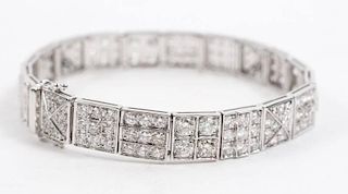 Ladies 18k White Gold & Diamond Bracelet