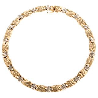 A Ladies 14K Fluted Chain Necklace