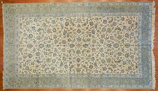 Persian Keshan carpet, approx. 10 x 18