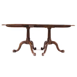 Henkel Harris Queen Anne style mahogany table