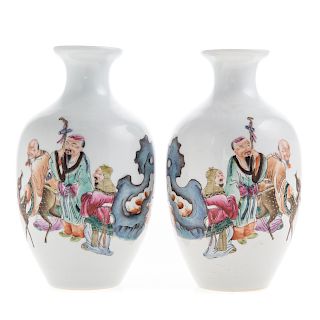 Matched pair Chinese porcelain vases