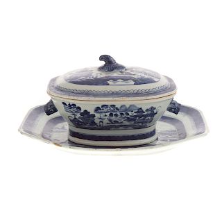 Chinese Export Canton platter and soup tureen