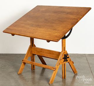 Maple drafting table