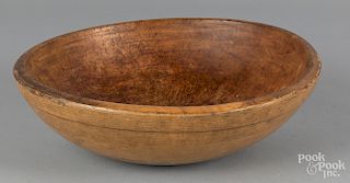 Turned wood bowl, 19th c.