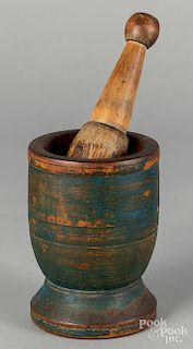 Turned mortar and pestle, 19th c.